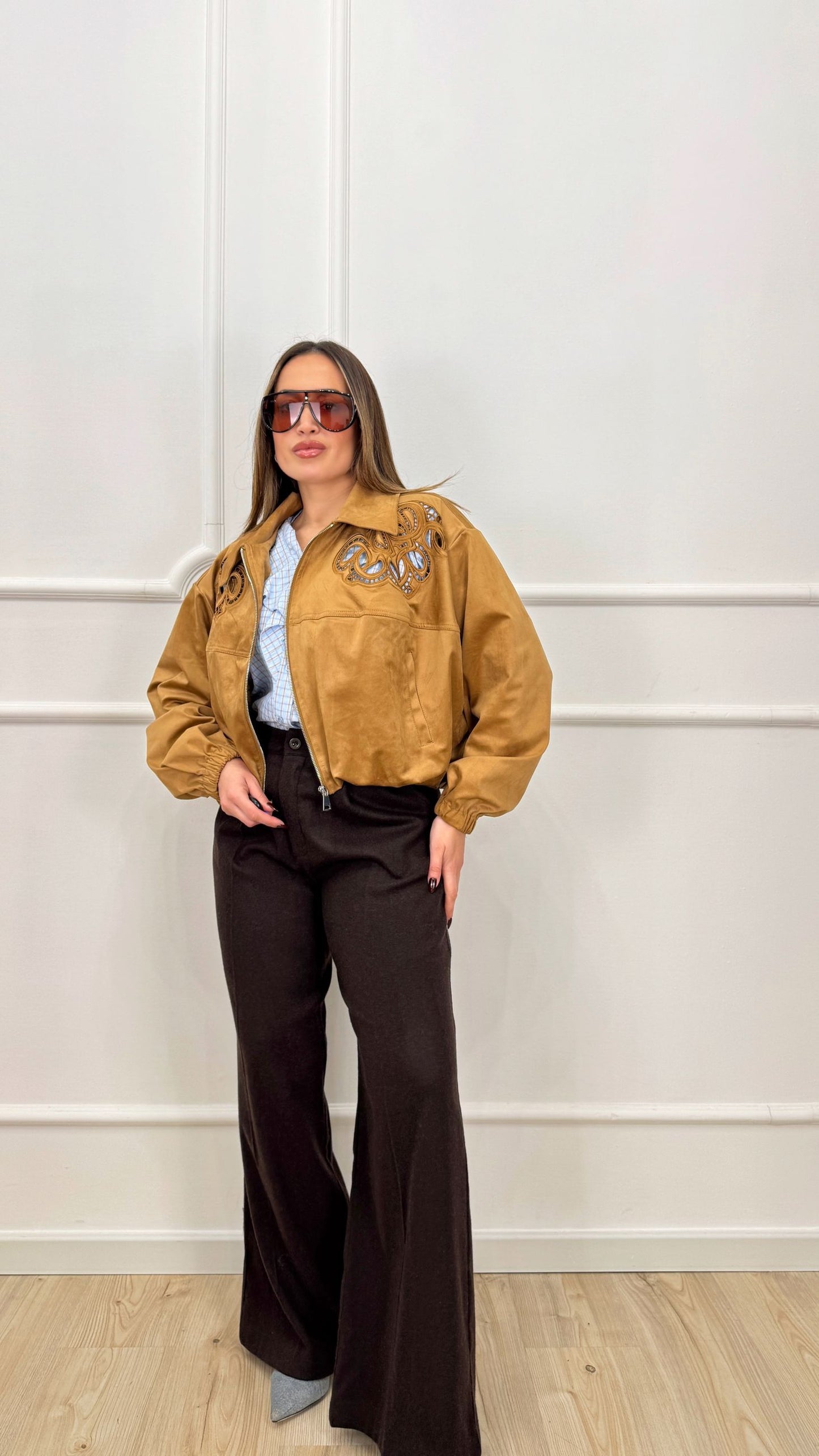 Giacca camoscio con ricamo