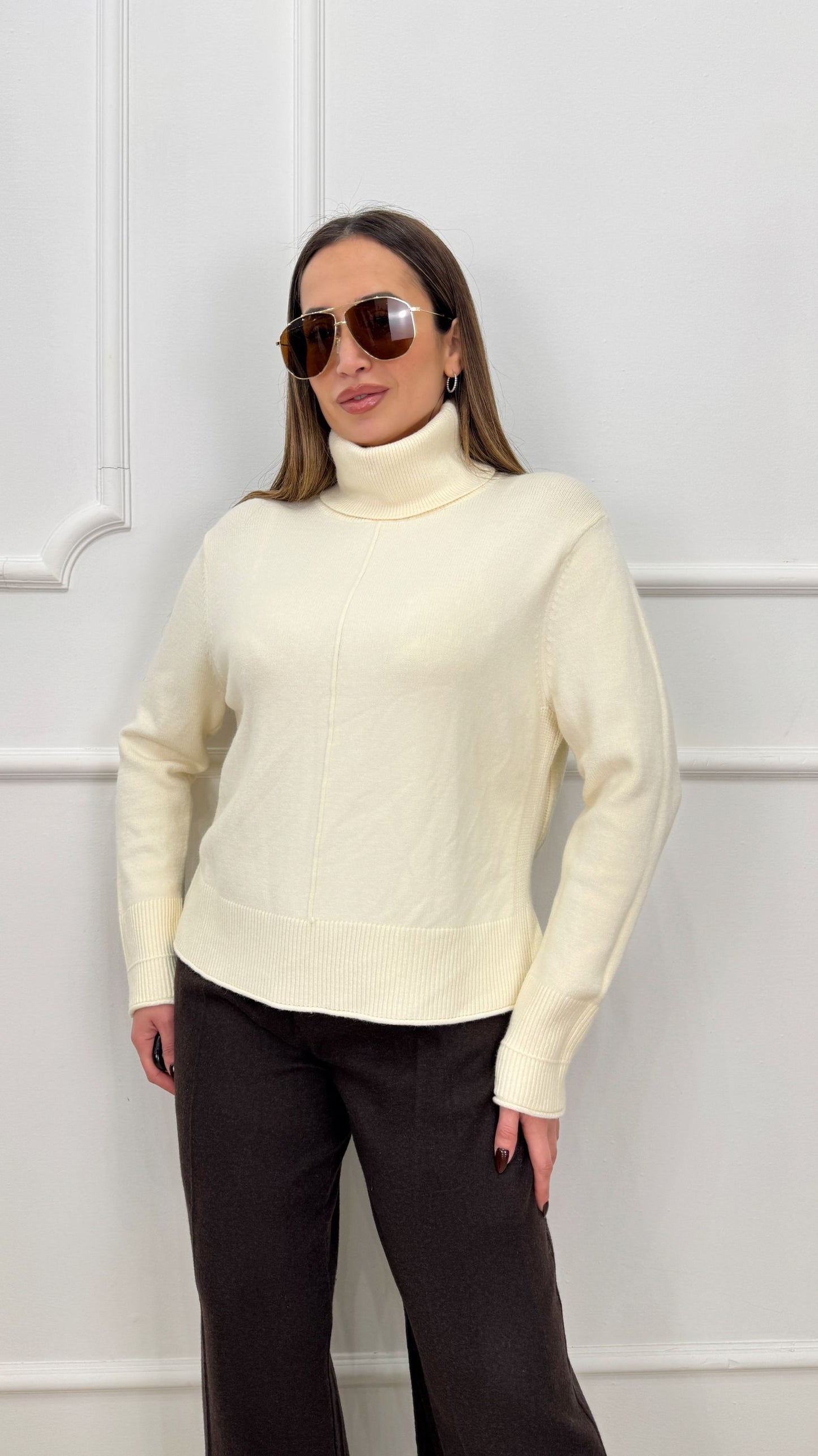 Maglia ampia collo alto