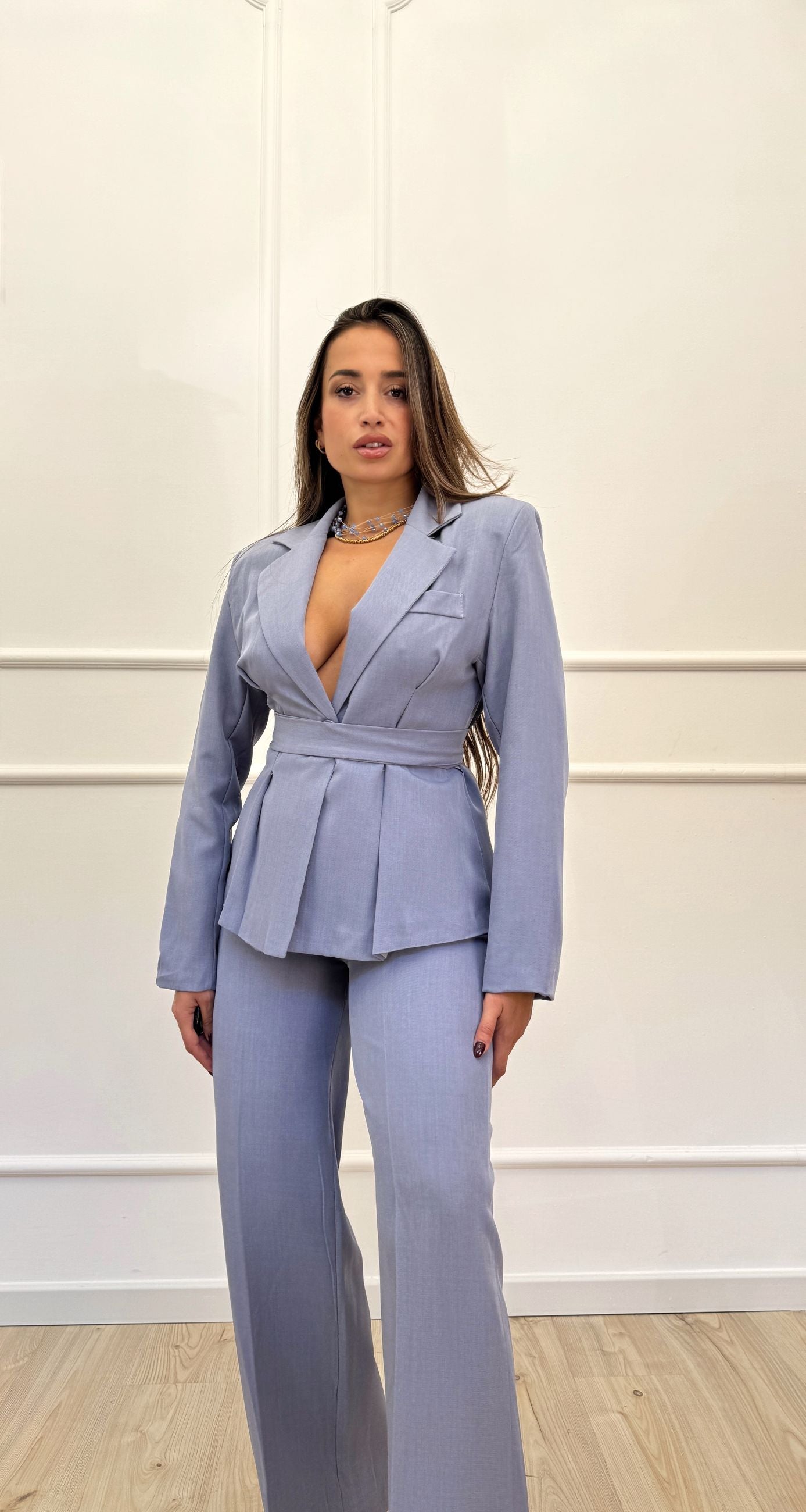 Tailleur 'Miranda' avvitato