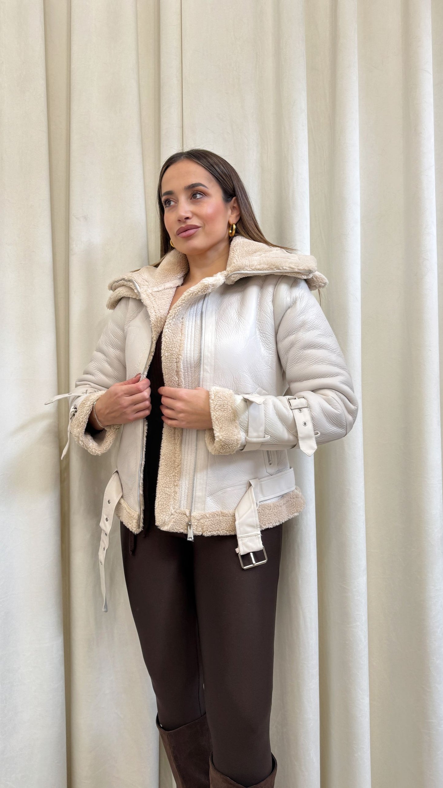 Montone Panna doppio collo