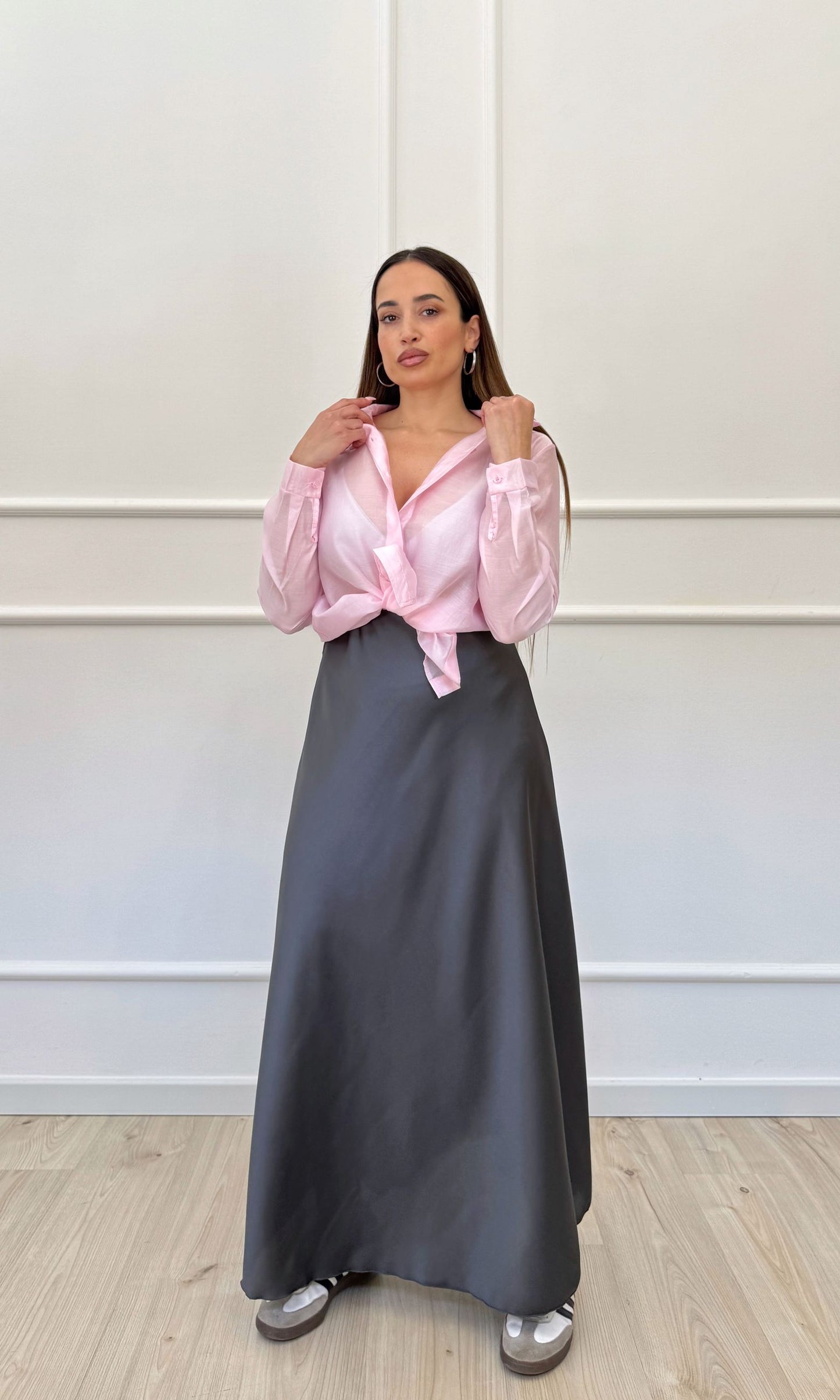 Gonna in satin midi