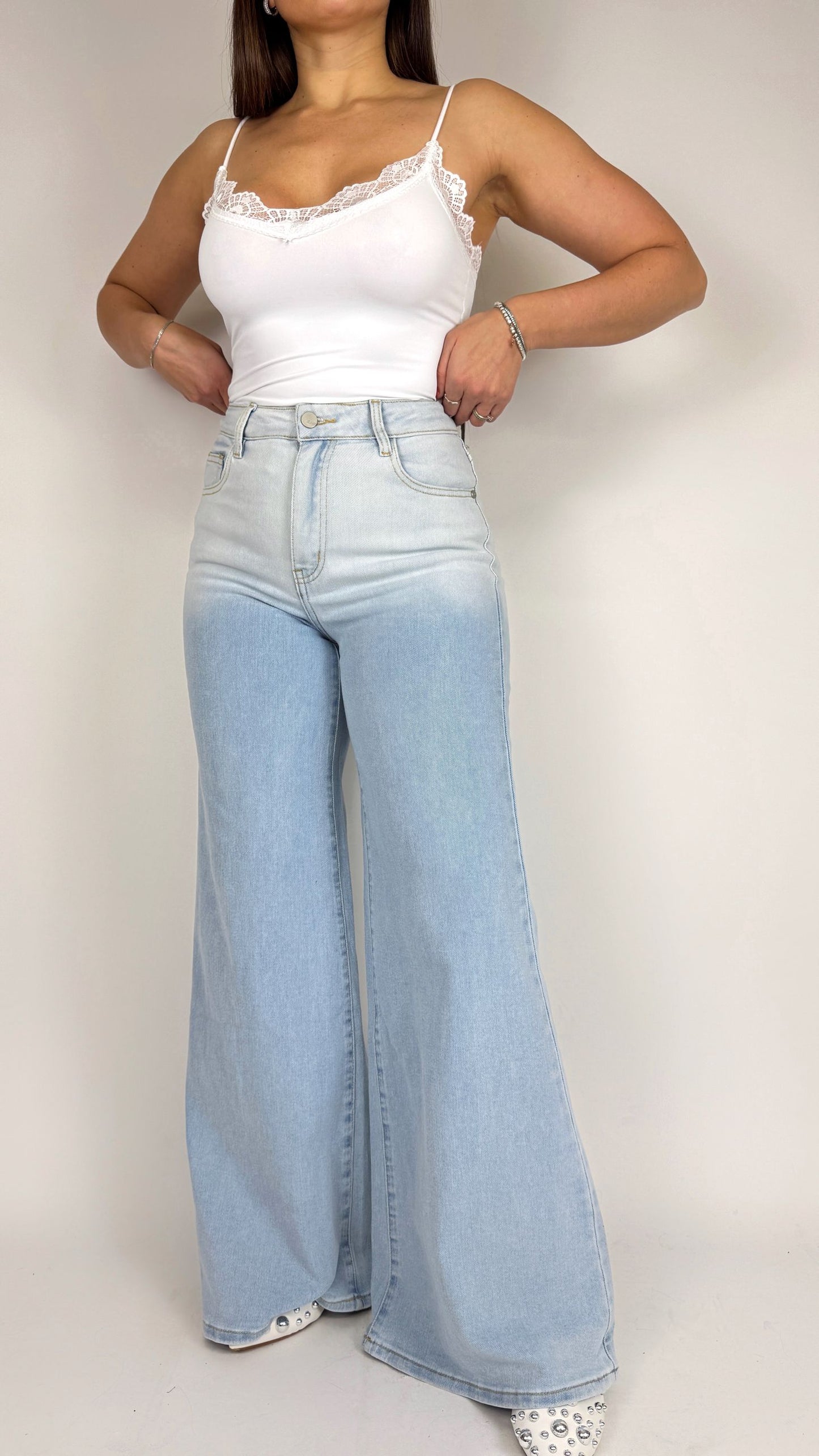 Jeans sfumato gamba larga