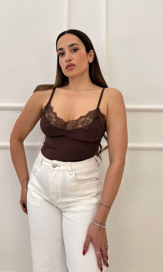 Body con pizzo