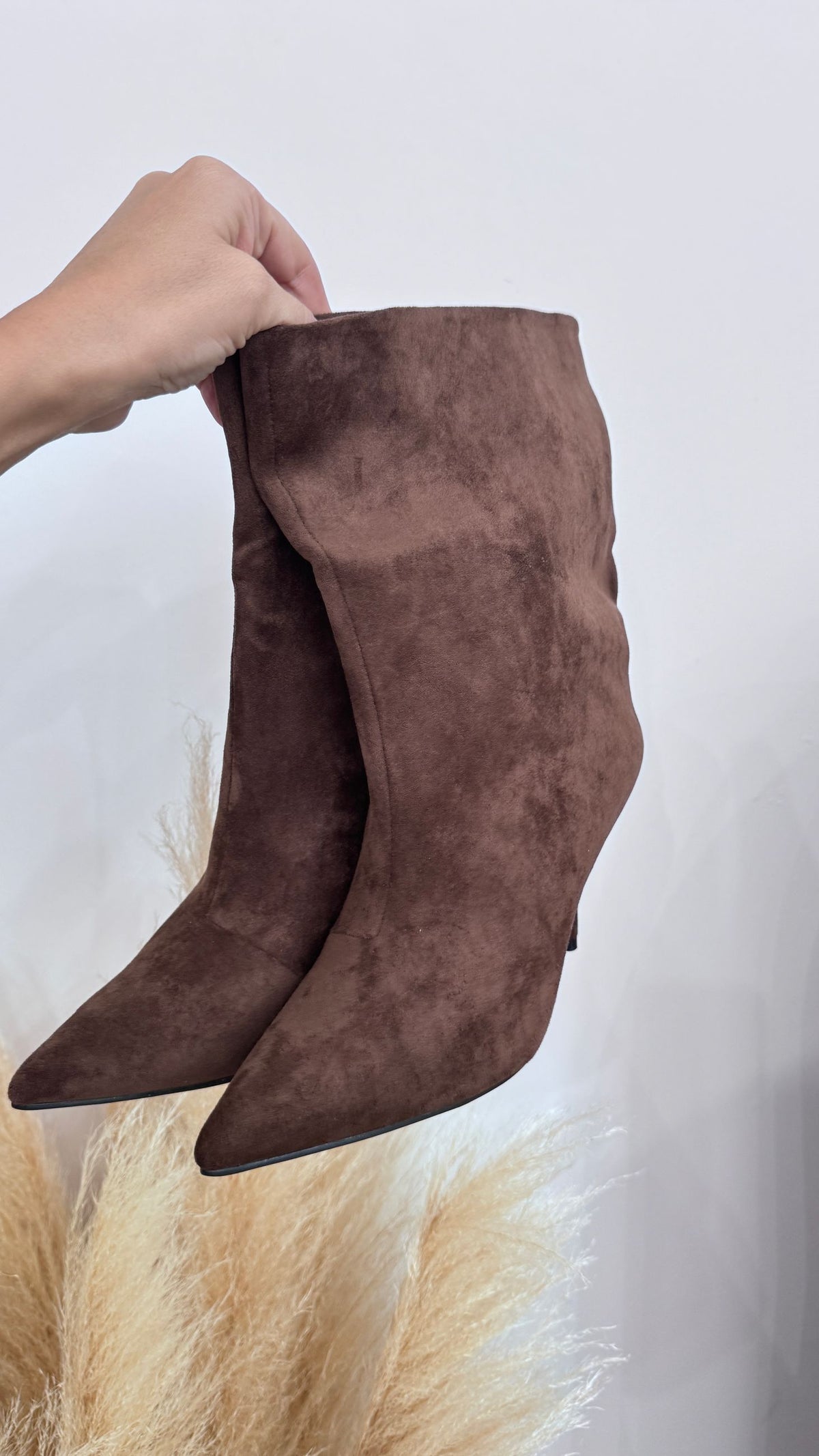 Stivaletto ampio marrone