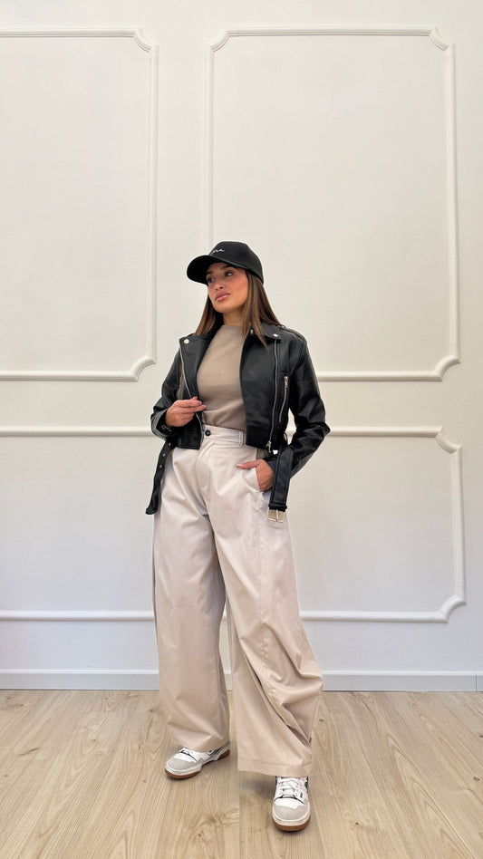 Chiodo in ecopelle nero