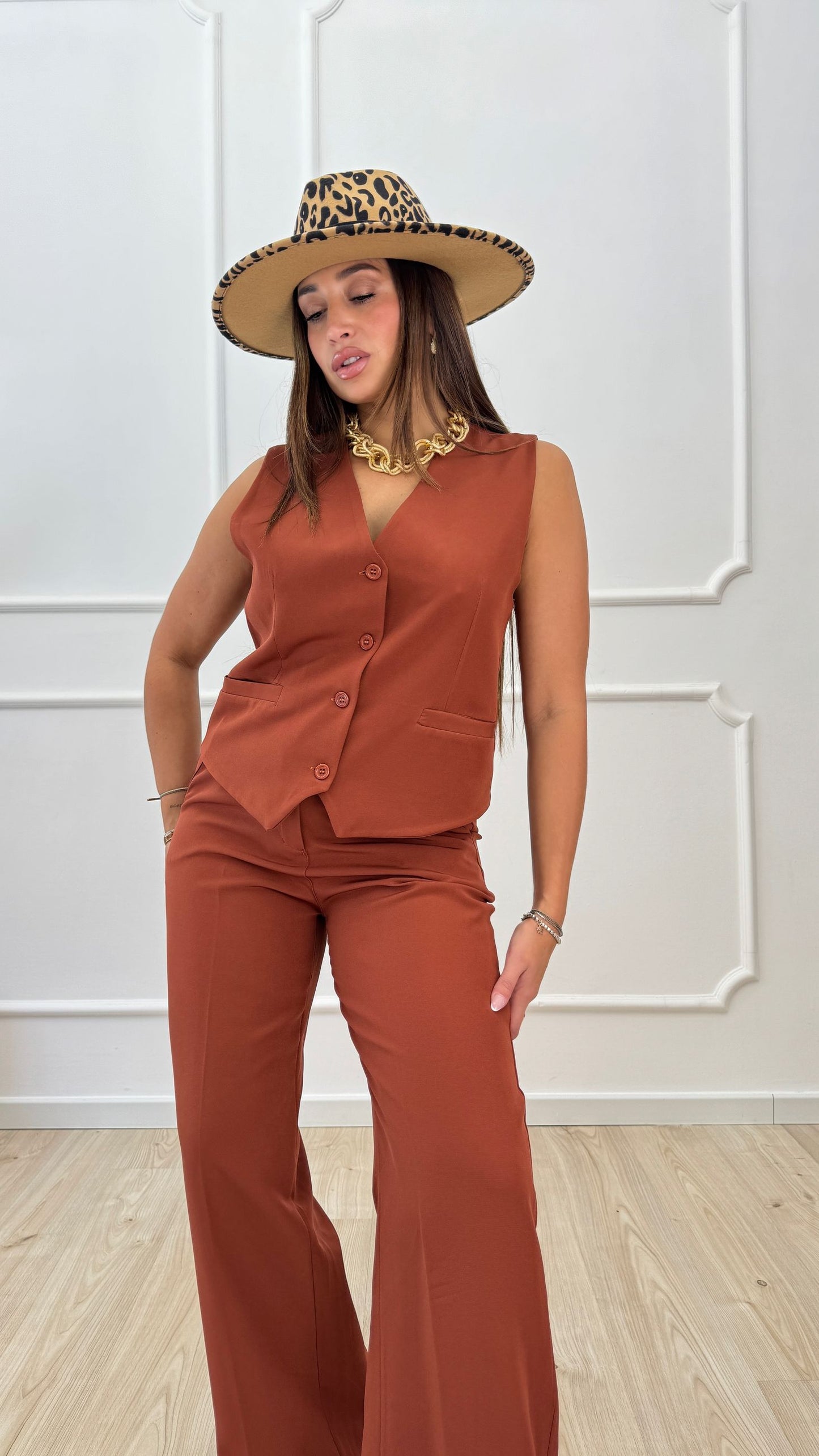 Completo 'Lara' con gilet