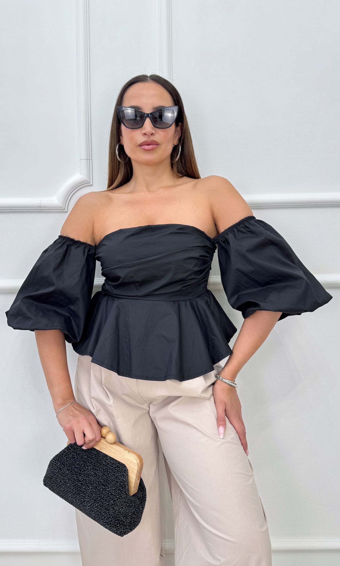 Top in cotone con balza
