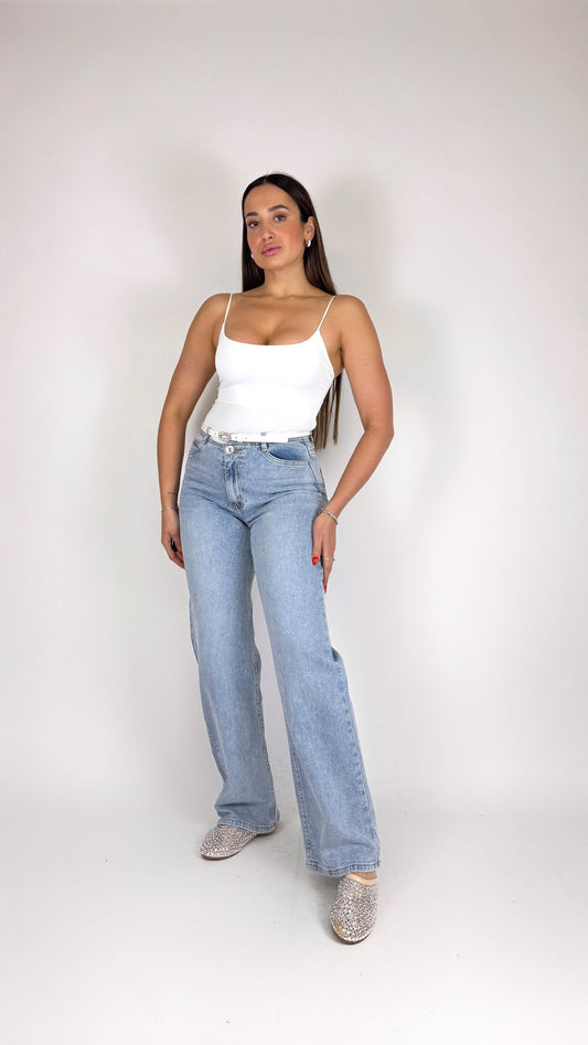 Jeans gamba dritta con passanti
