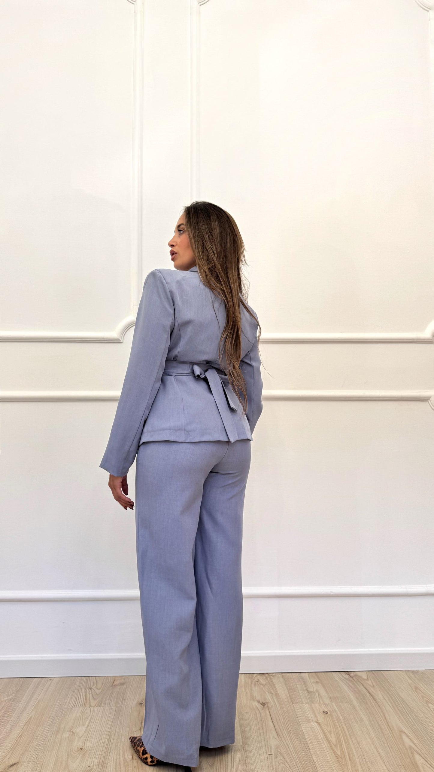 Tailleur 'Miranda' avvitato
