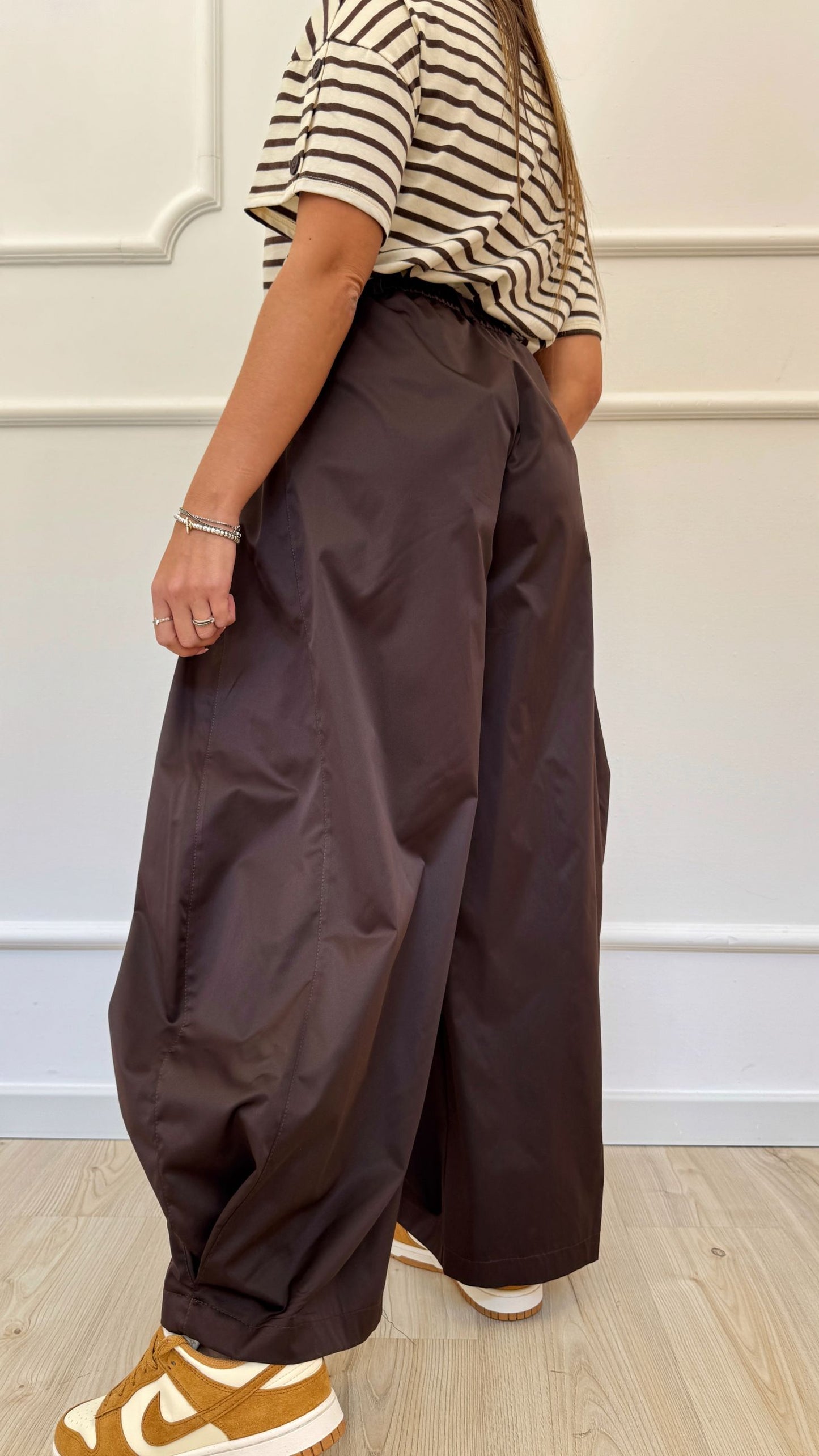 Pantalone balloon effetto raso