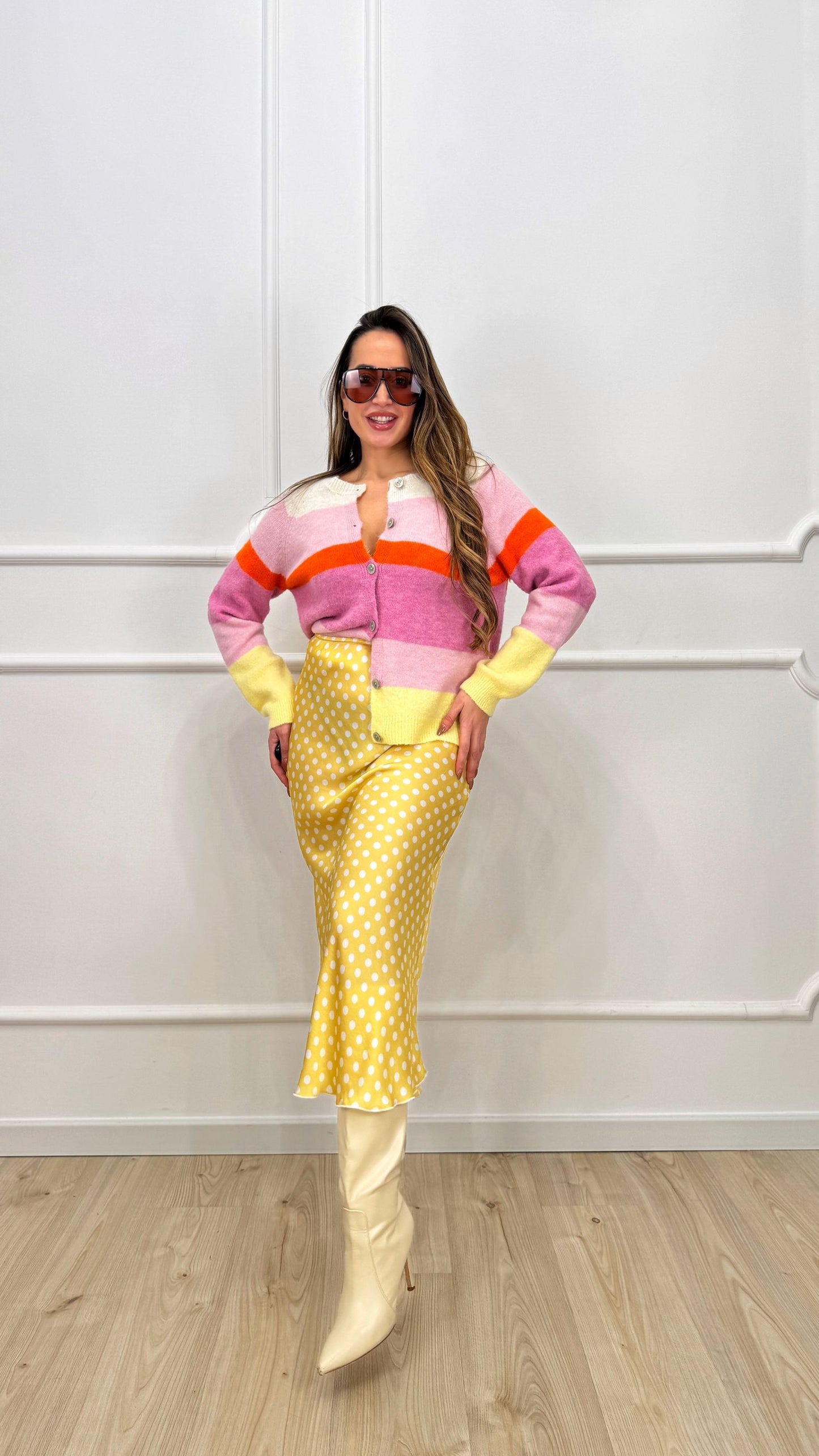 Gonna in satin a pois